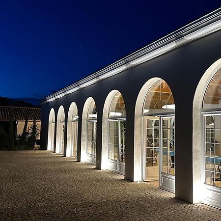 Secret D'Uzes - Le Loft - Avec Piscine Chauffee Lejlighedshotel Eksteriør billede