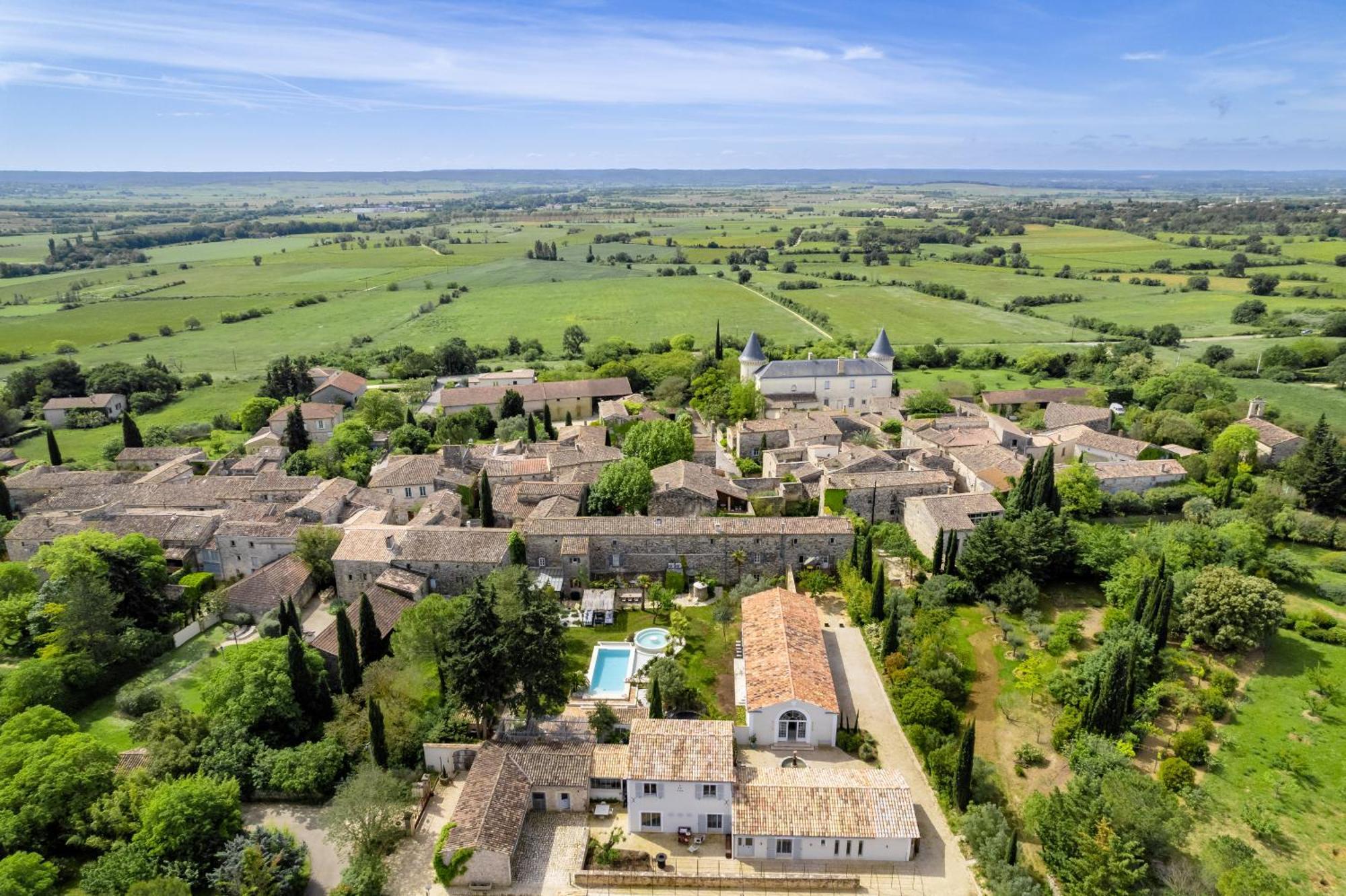 Secret D'Uzes - Le Loft - Avec Piscine Chauffee Lejlighedshotel Eksteriør billede